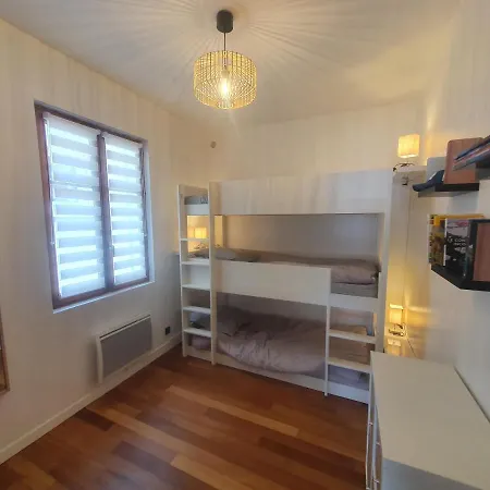 Face A Port, Proche De Toutes Les Commodites, 2 Chambres, 5 Personnes * Saint-Mandrier-sur-Mer
