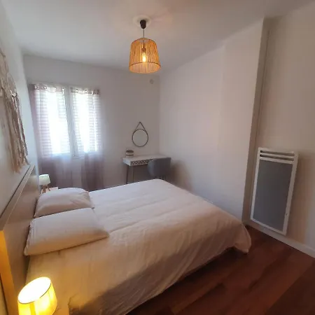 Apartament Face A Port, Proche De Toutes Les Commodites, 2 Chambres, 5 Personnes